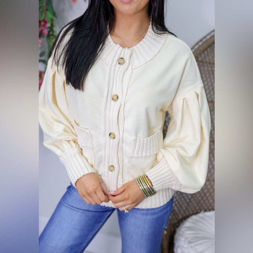 Entro Terry Knit Vanilla Cream Button-Up Cardigan NWT Medium